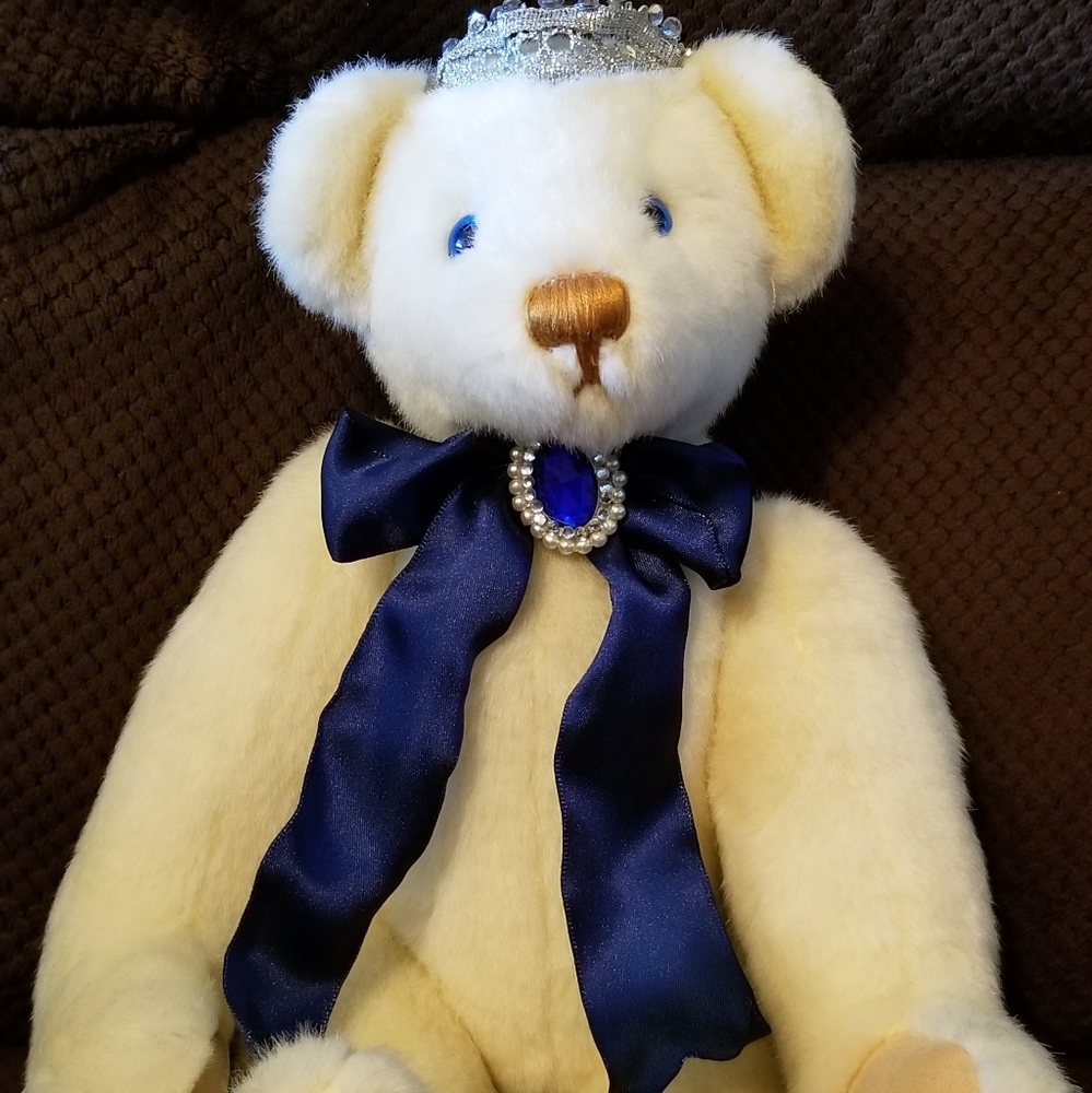 EC PRINCESS DIANA'S "ENGLAND'S ROSE" BEAR WITH CERTIFICATES OF AUTHENTICY. 1998